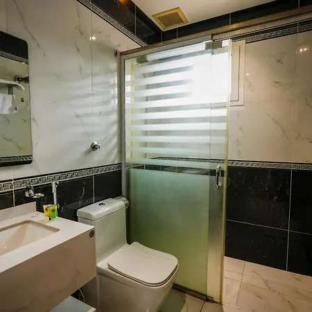 عز للشقق الفندقية Jeddah Exterior photo