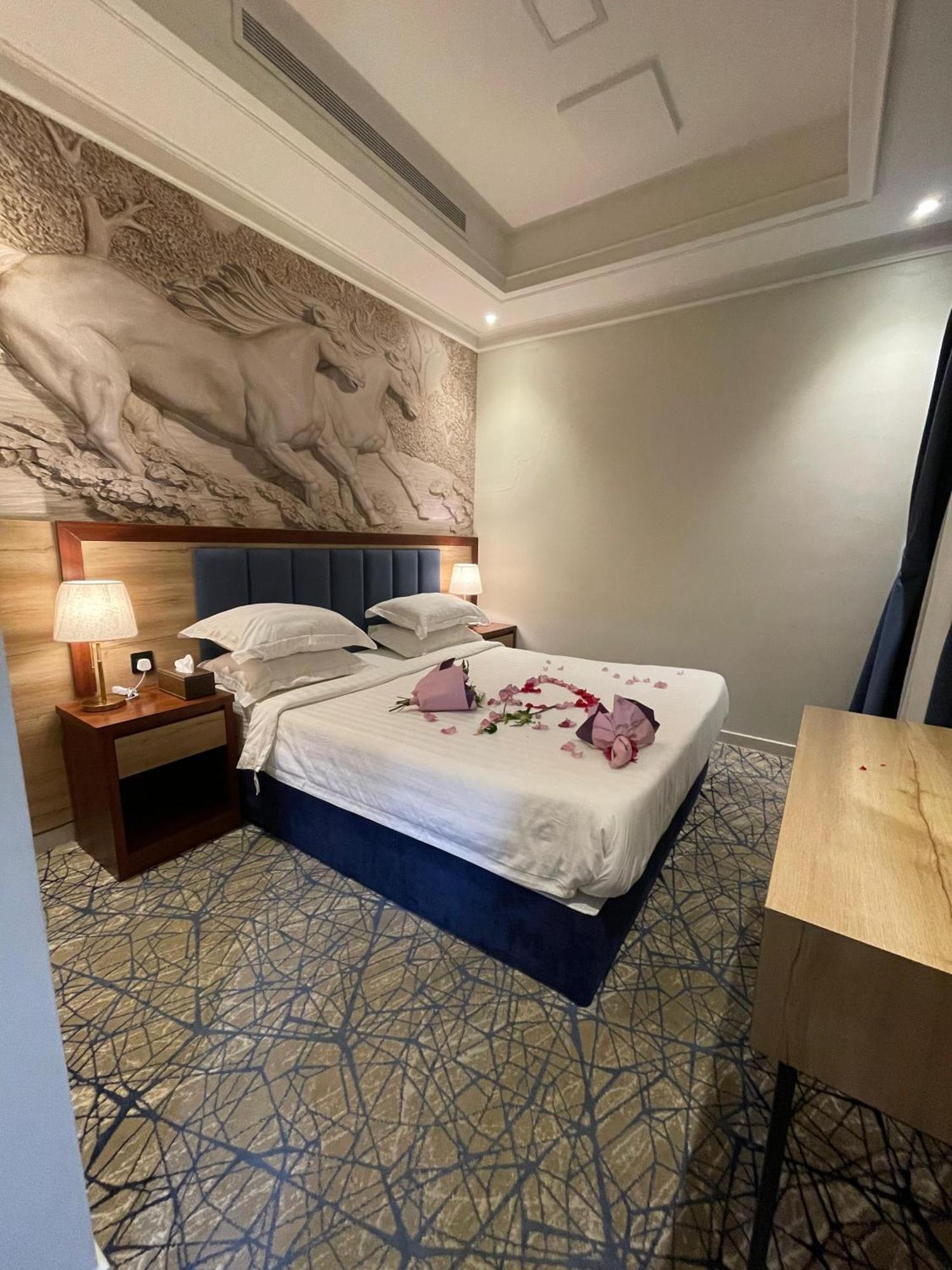 عز للشقق الفندقية Apartment *