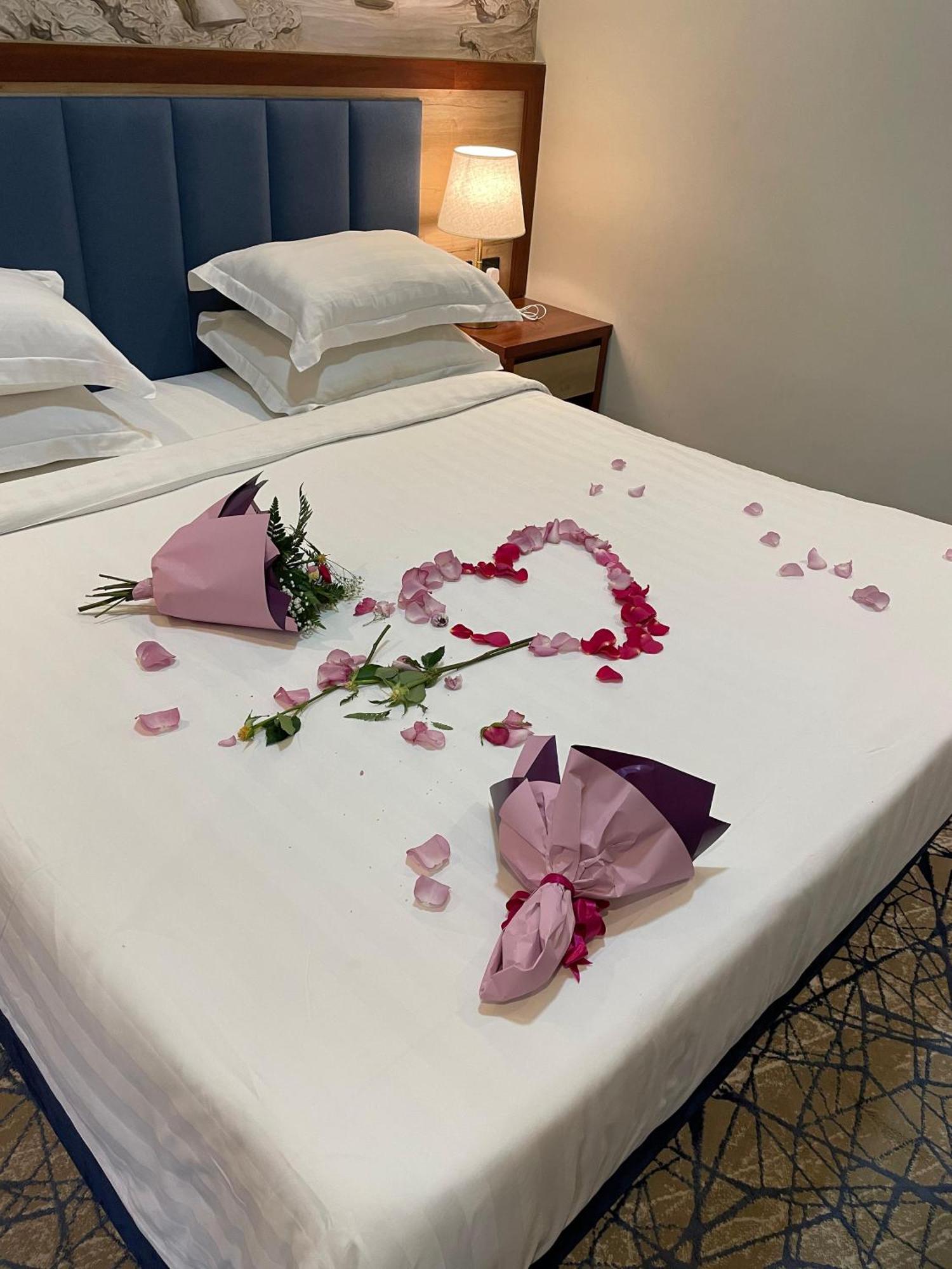عز للشقق الفندقية Apartment Jeddah