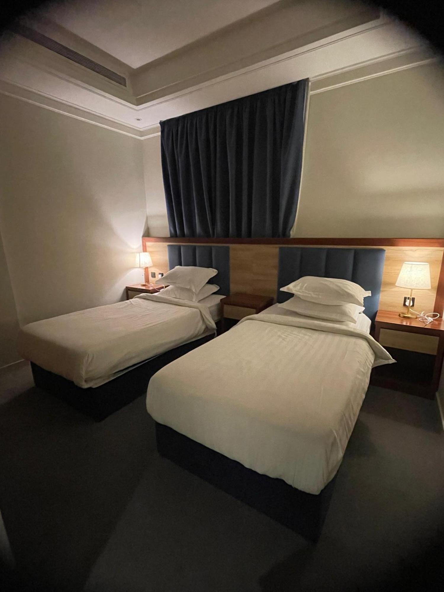 Apartment عز للشقق الفندقية *