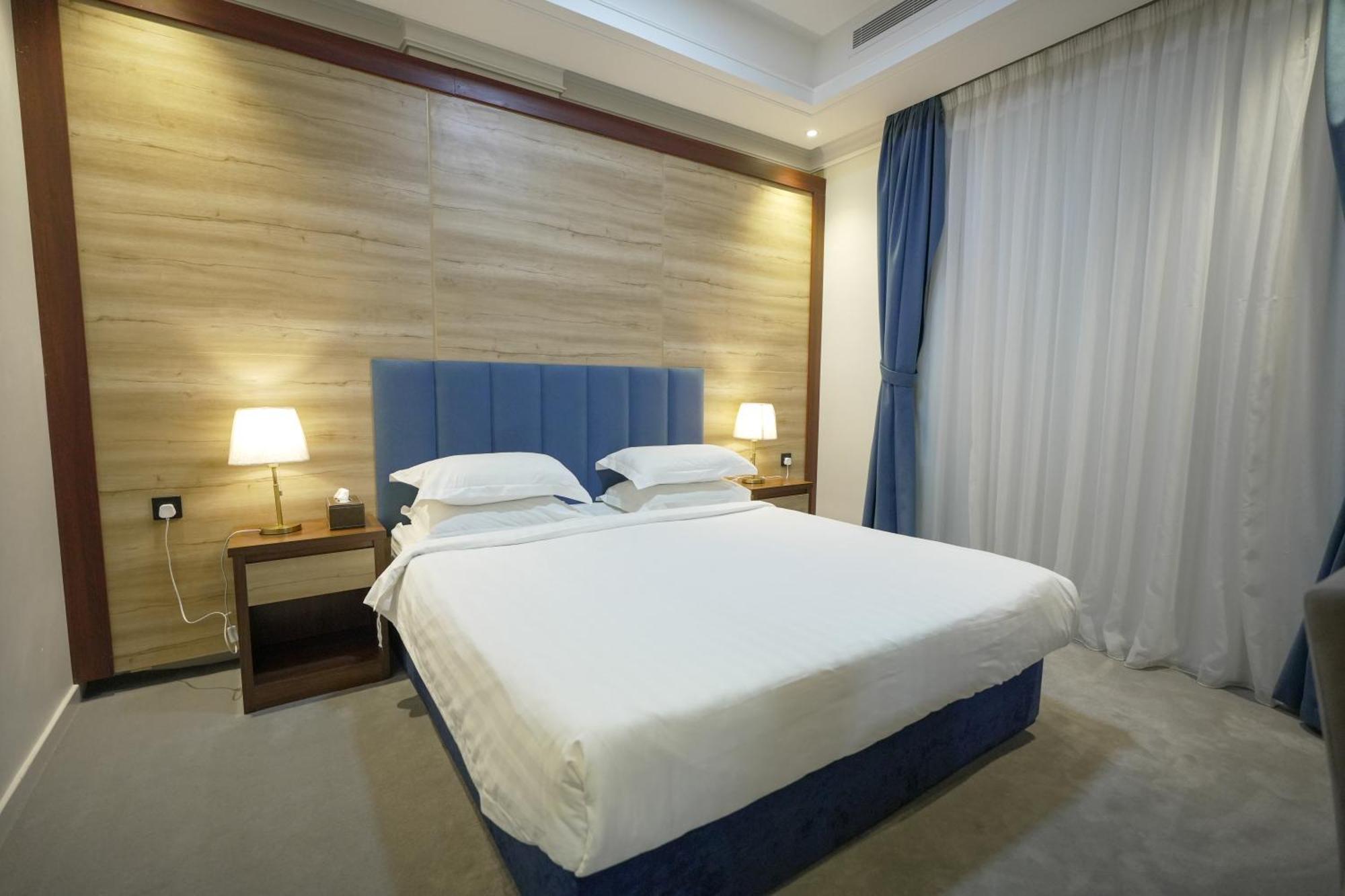 Apartment عز للشقق الفندقية *